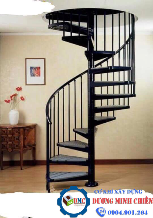 Cầu thang xoắn ốc ngoài trời